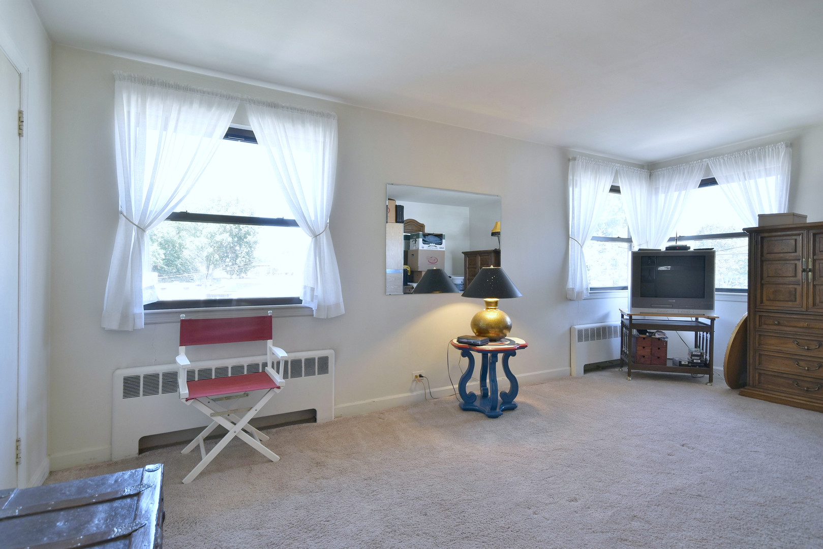 7315 W Dickens Avenue Property Photo 14