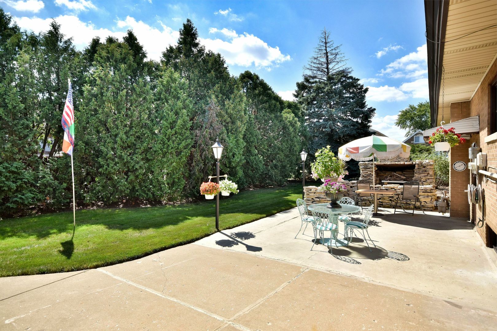 7315 W Dickens Avenue Property Photo 28
