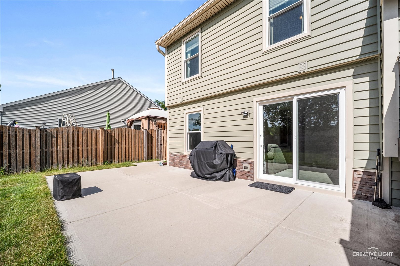 208 Iris Drive Property Photo 15