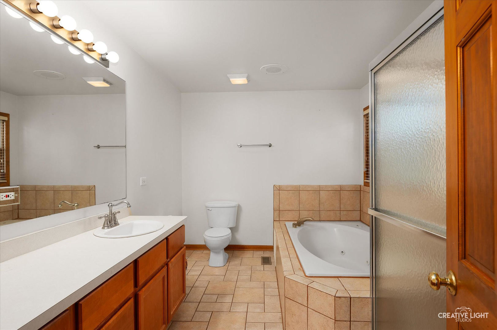 24456 Tufton Street Property Photo 13