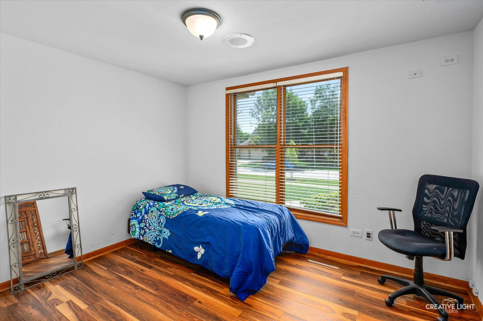 24456 Tufton Street Property Photo 15