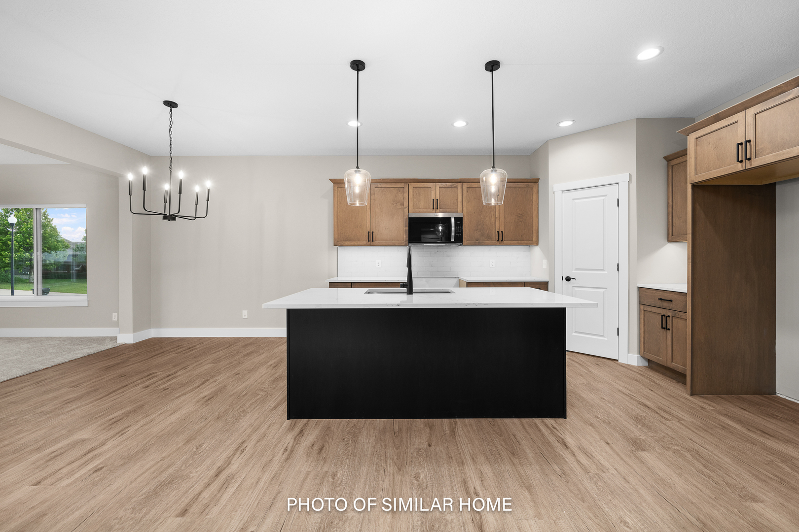 6303 College Avenue Property Photo 11