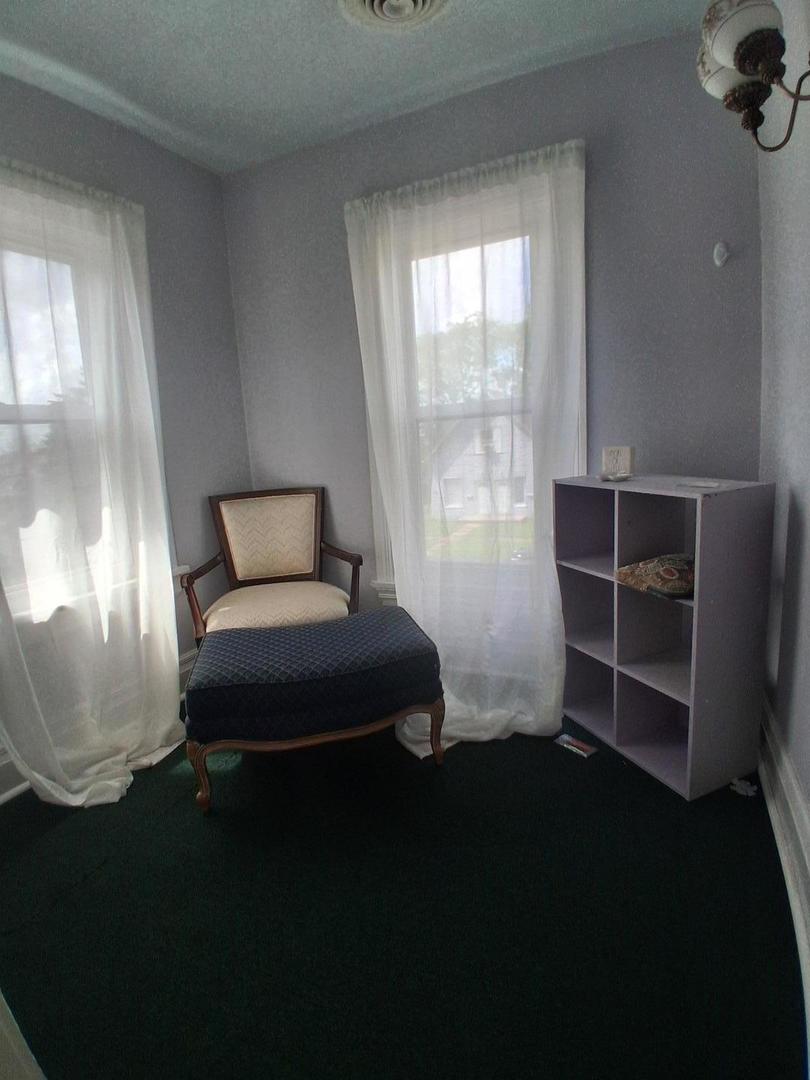 2736 5 1/2 Avenue Property Photo 13