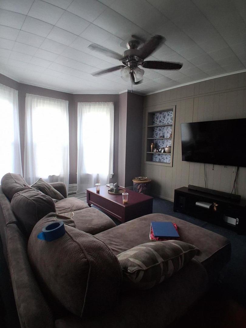 2736 5 1/2 Avenue Property Photo 25