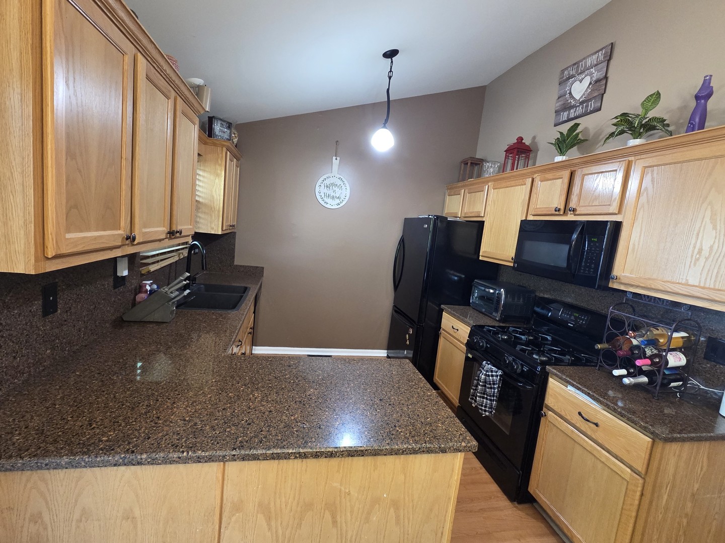 1002 Loren Drive Property Photo 6