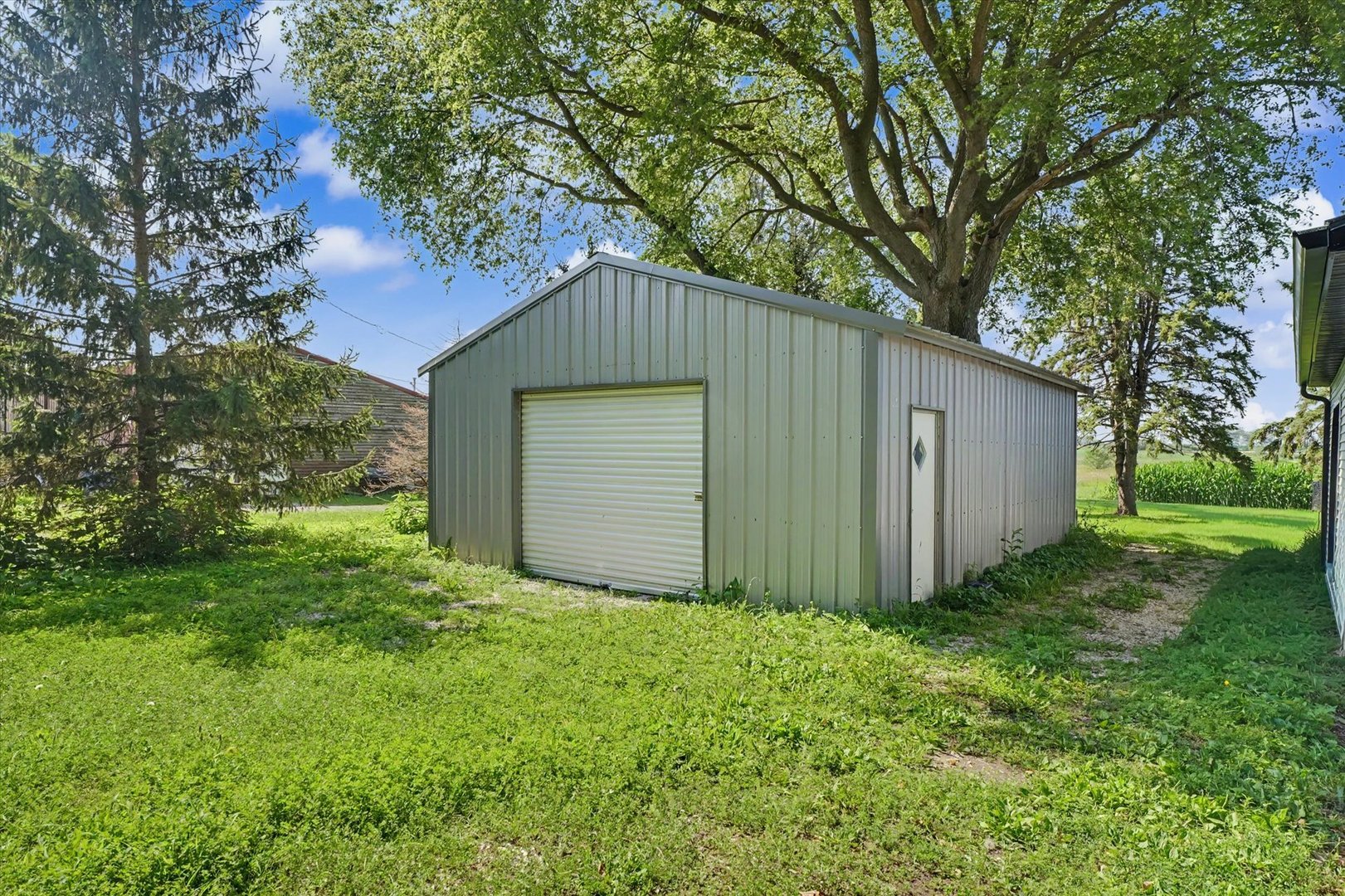 1413 E 2950 North Road Property Photo 49