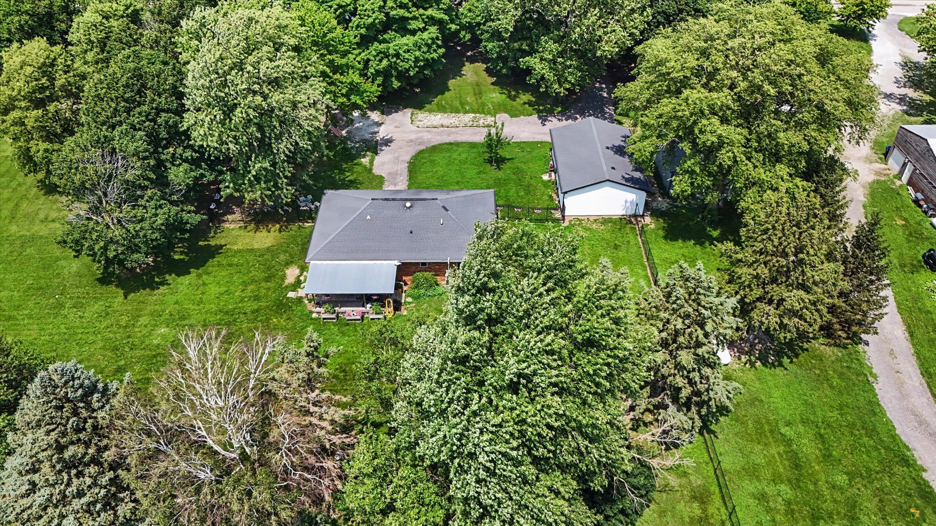 1413 E 2950 North Road Property Photo 55