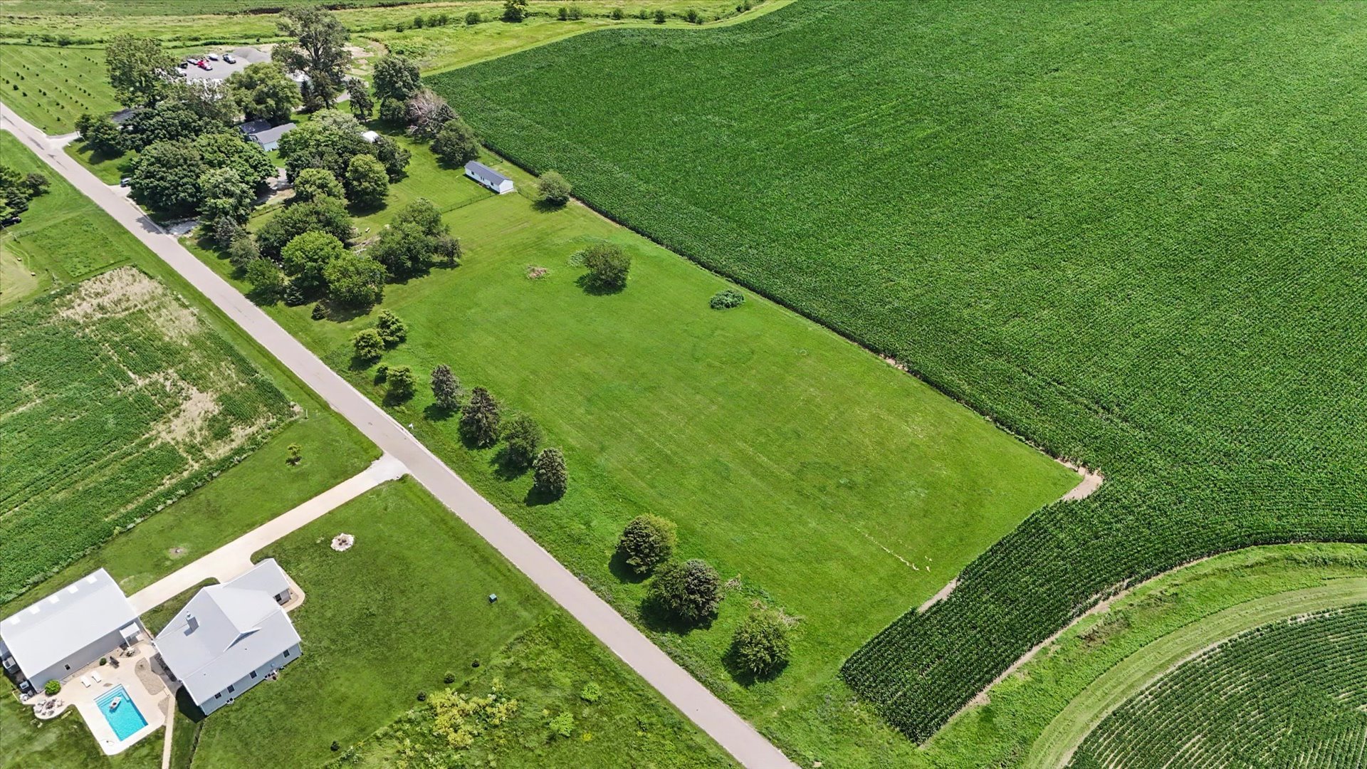 1413 E 2950 North Road Property Photo 59