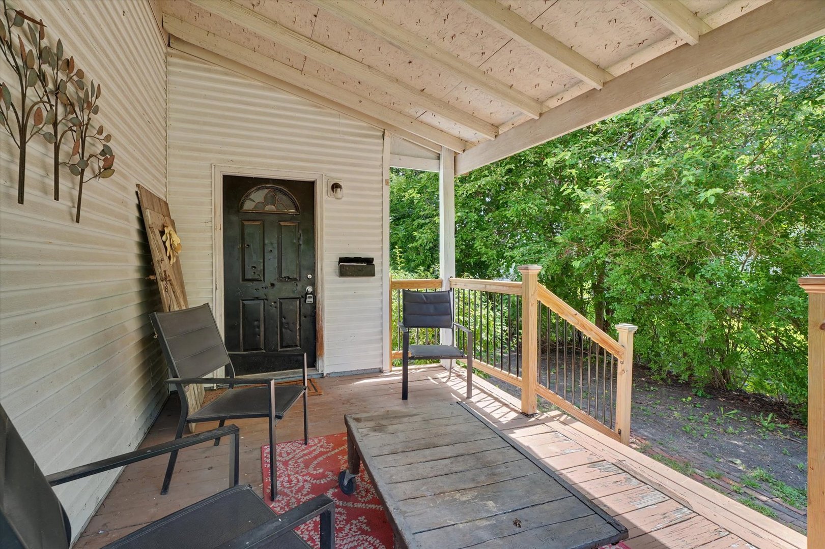 210 S Lott Boulevard Property Photo 4