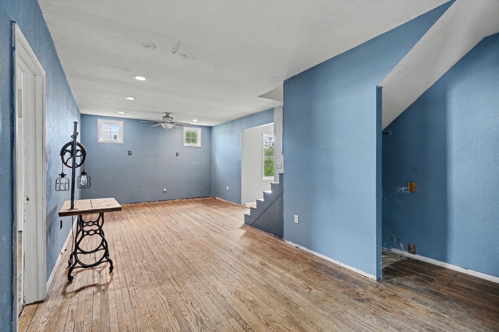 210 S Lott Boulevard Property Photo 6