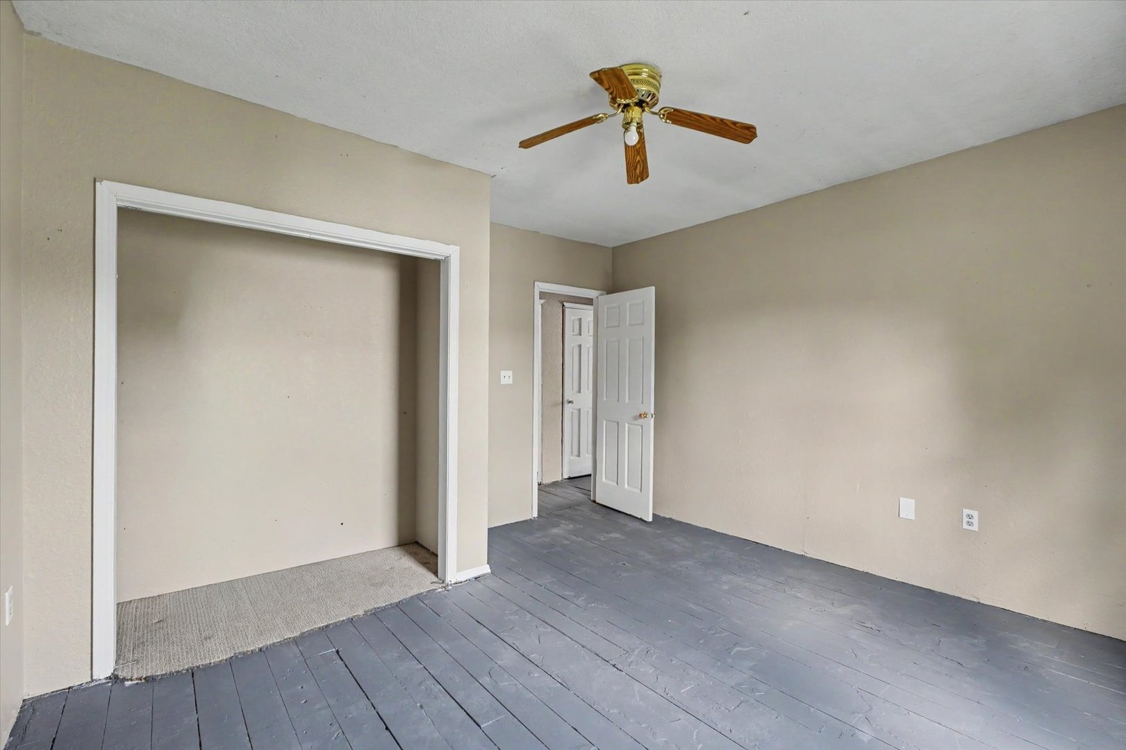 210 S Lott Boulevard Property Photo 29