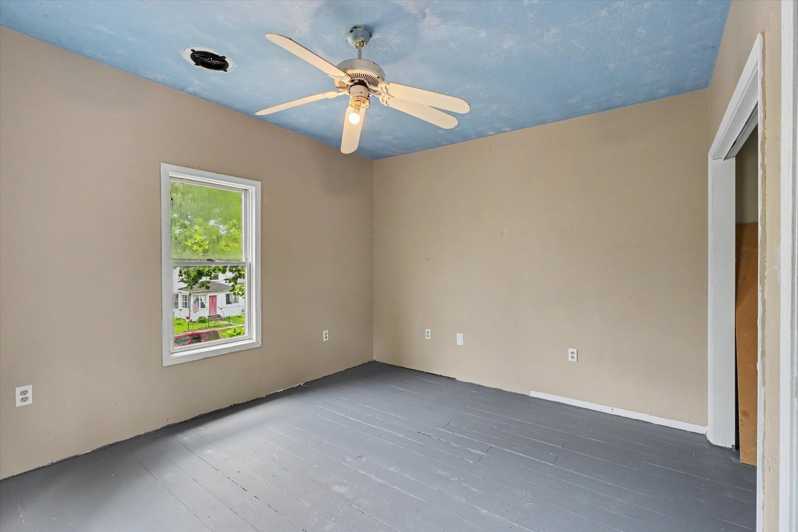 210 S Lott Boulevard Property Photo 30