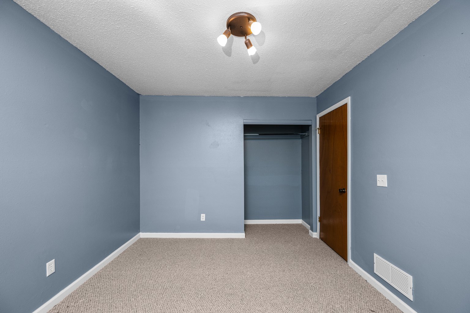 301 30th Avenue Property Photo 22