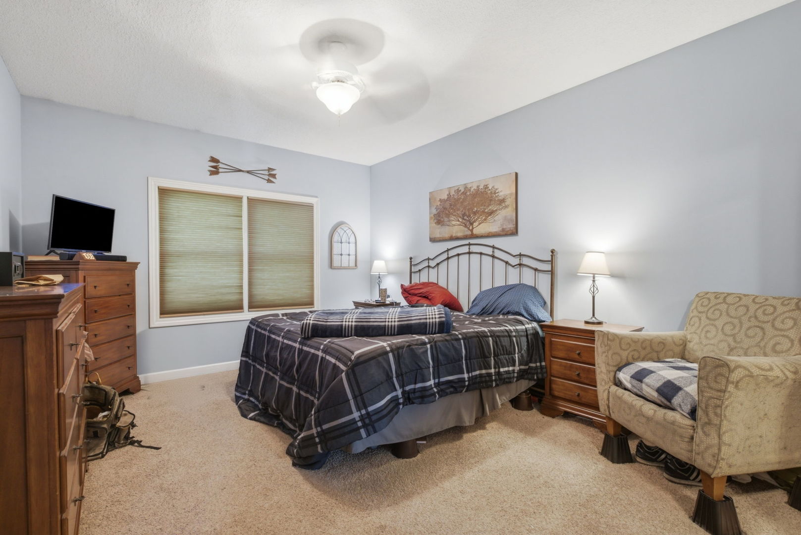 5505 38th Avenue Property Photo 17