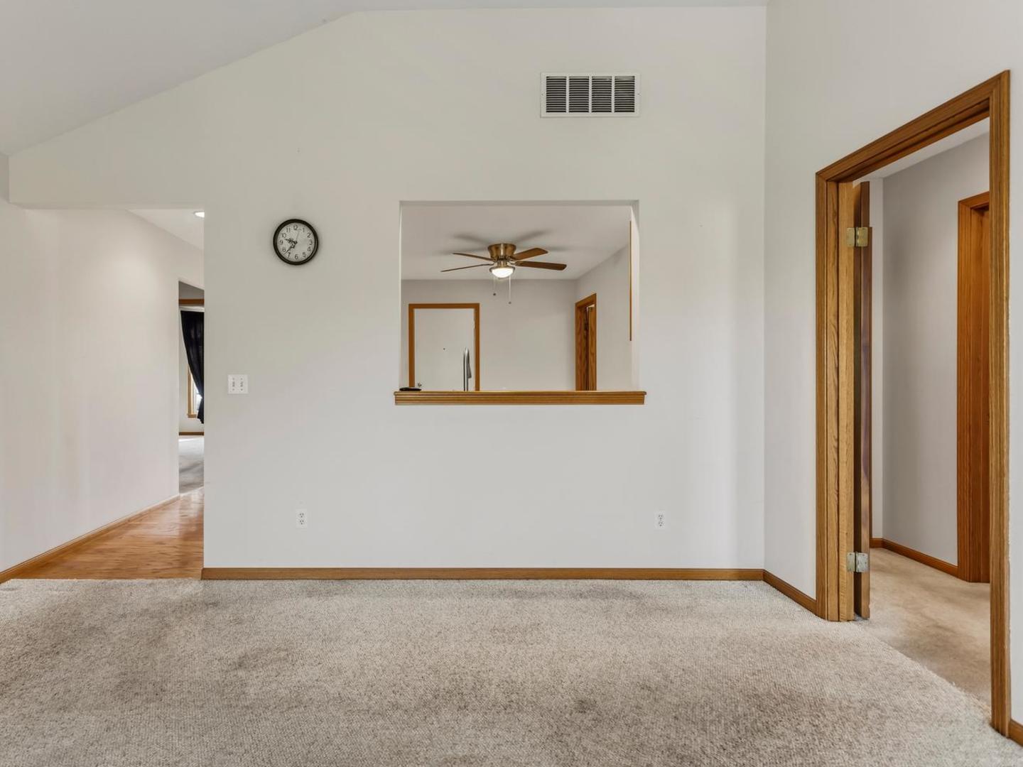 709 Erin Drive Property Photo 12