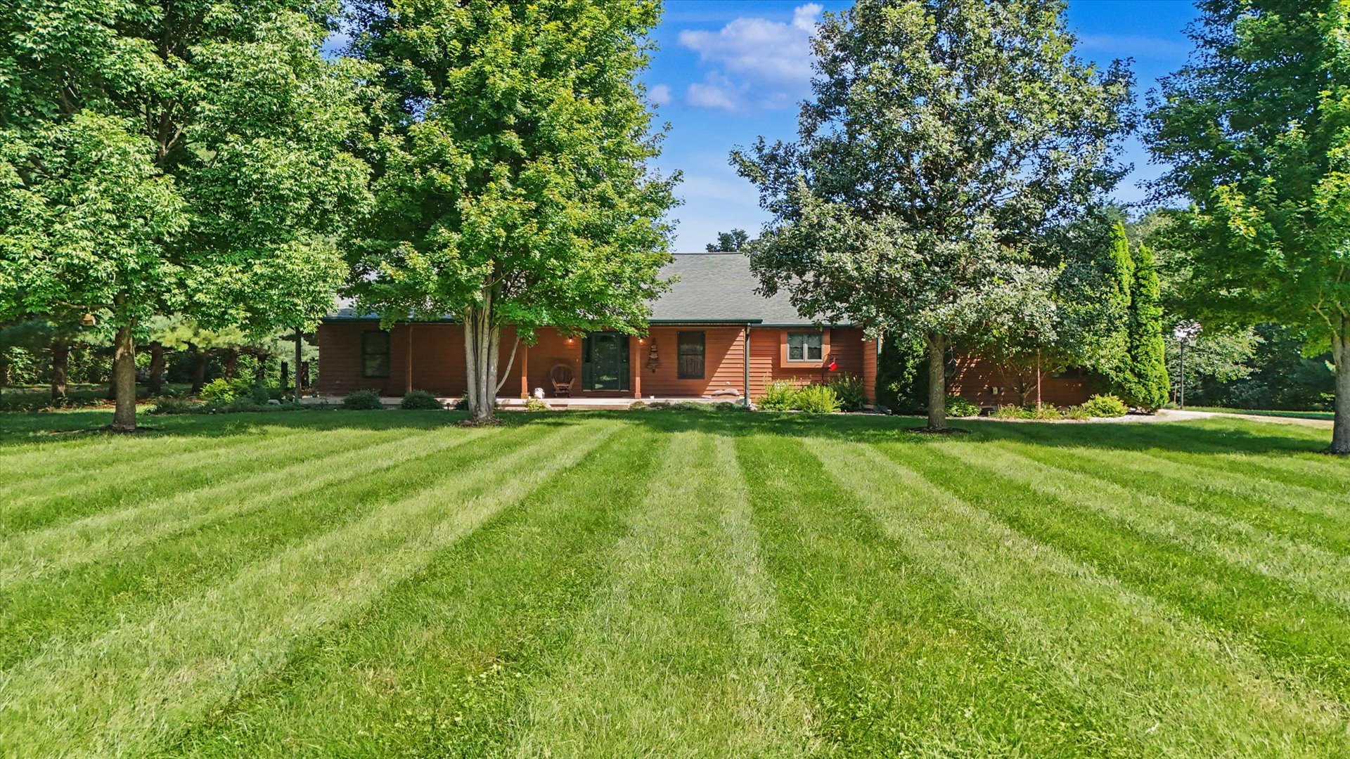 372 County Road 2700 N Road Property Photo 2