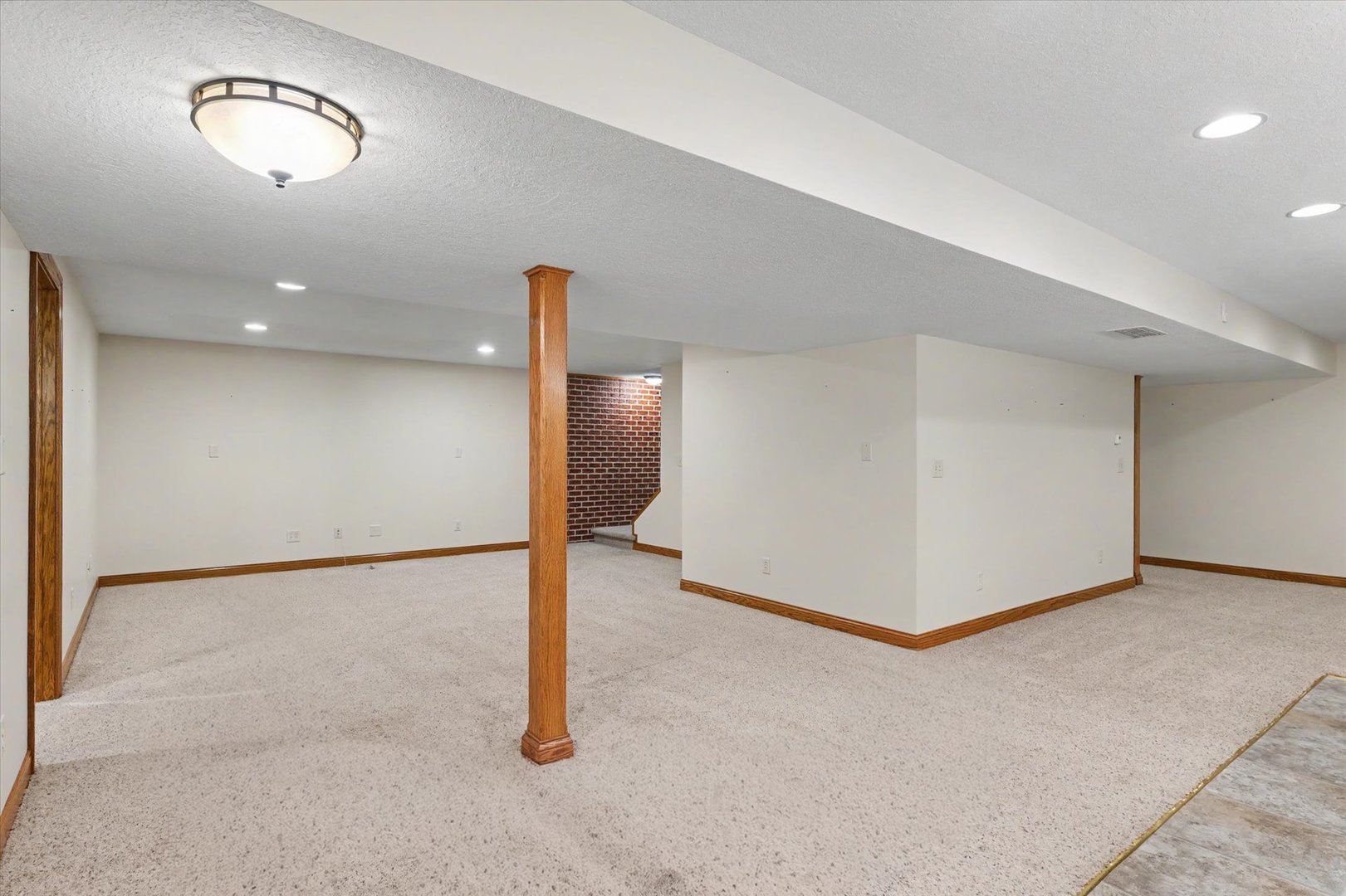 372 County Road 2700 N Road Property Photo 44
