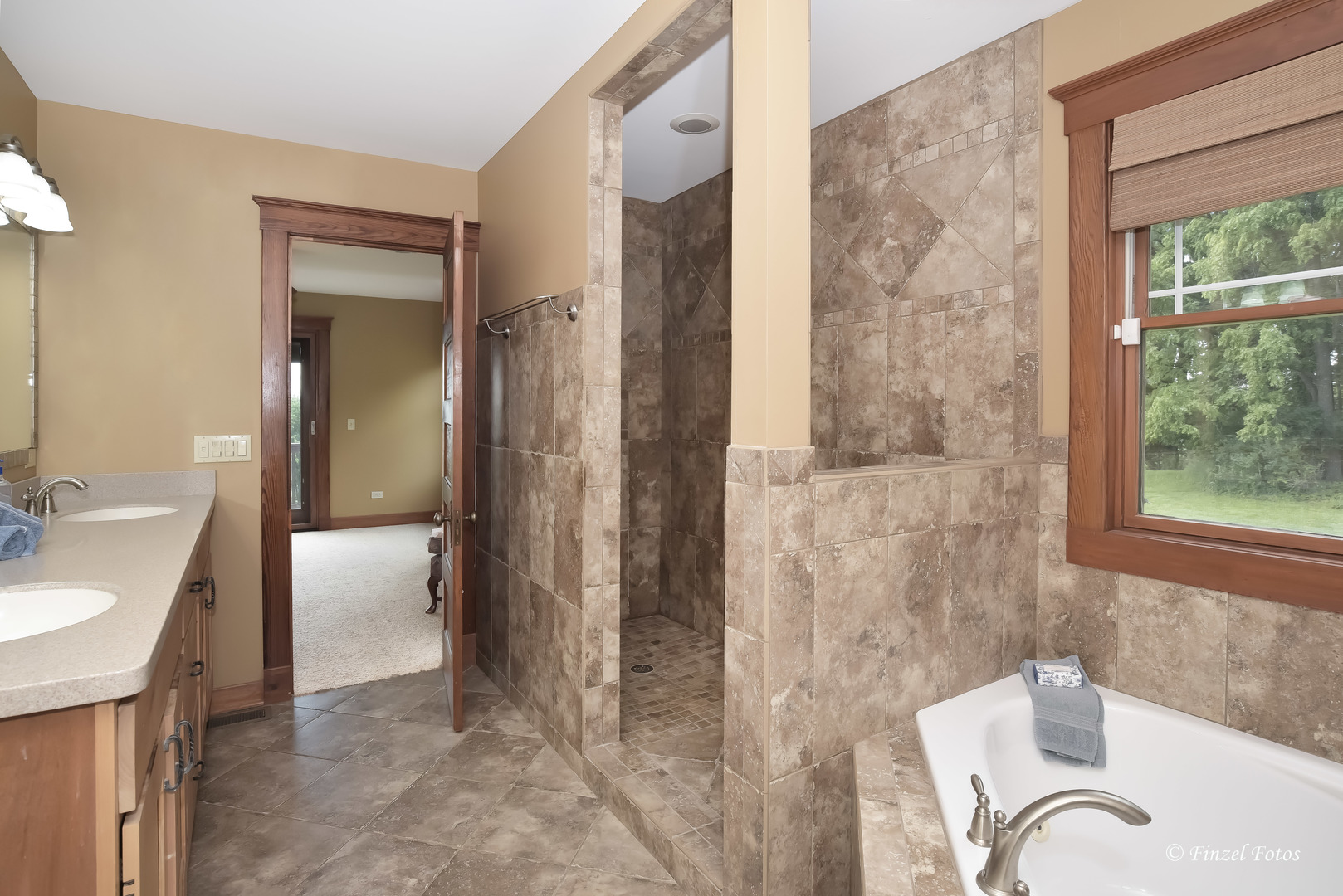 12505 Beaverton Road Property Photo 17
