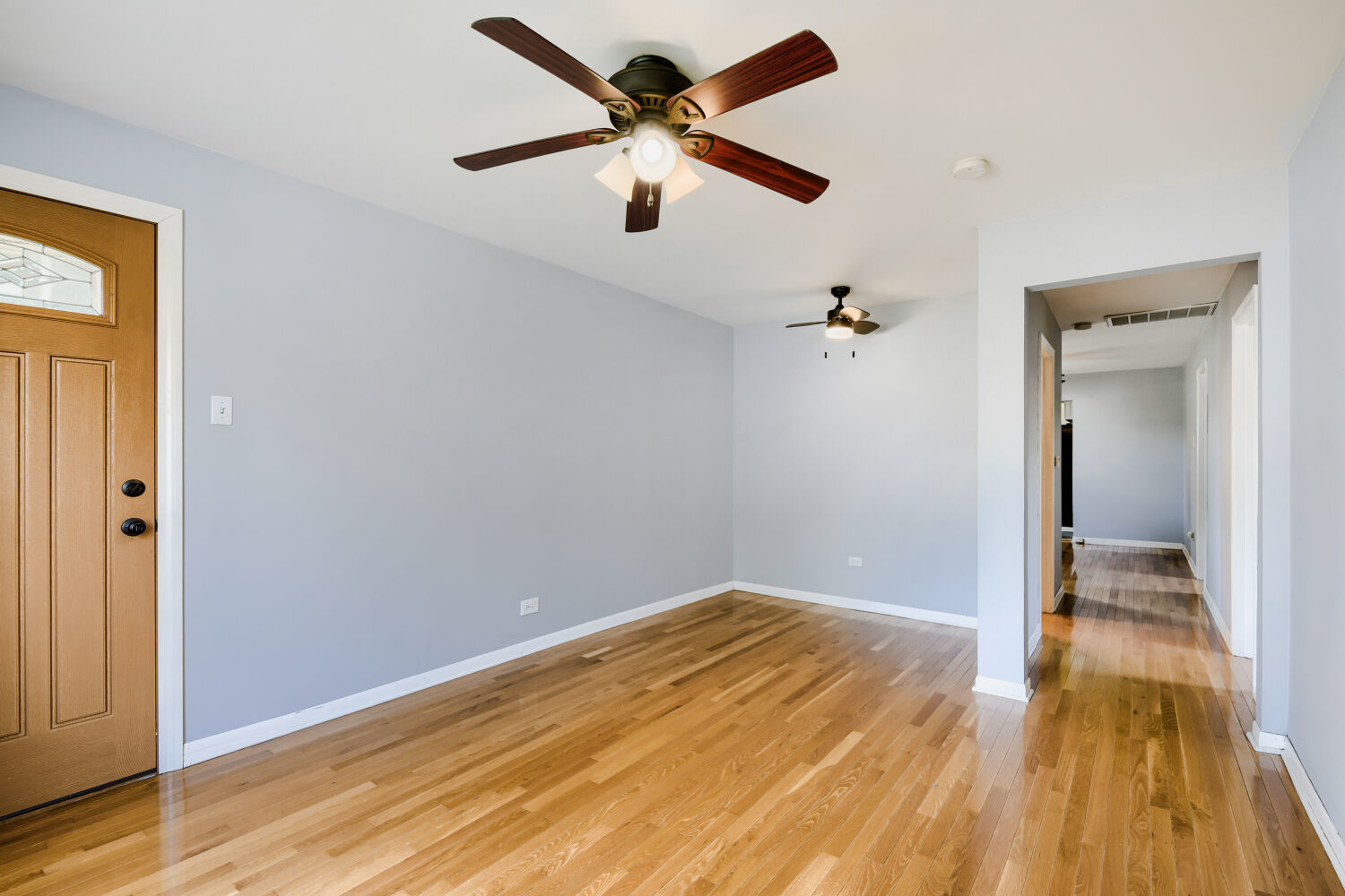 4142 Oak Park Avenue Property Photo 8