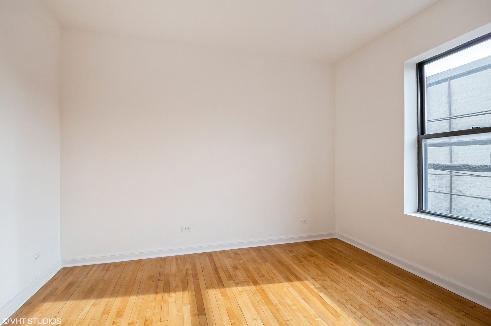 2845 W Division Street Property Photo 44