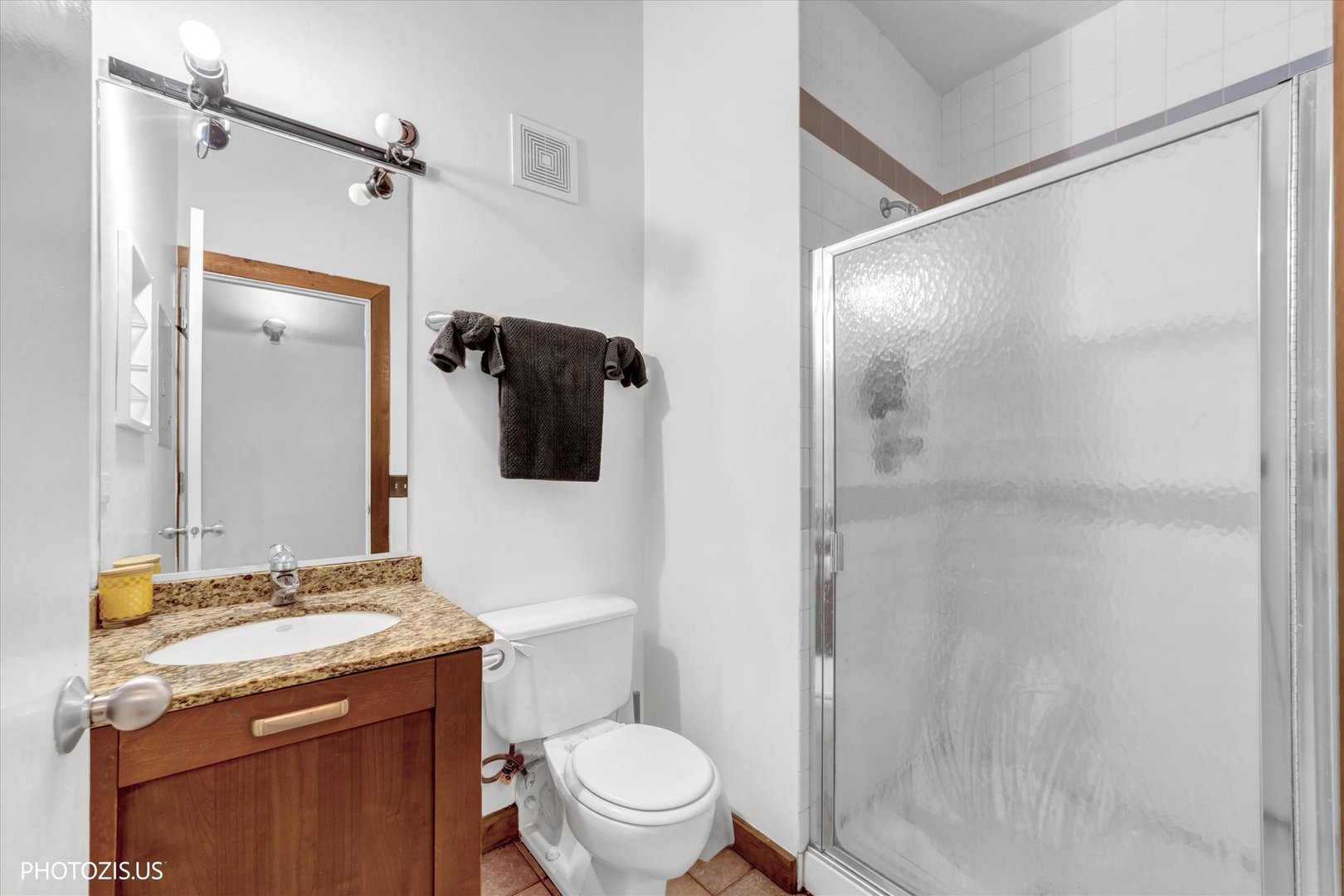 732 S Financial Place 607 Property Photo 25