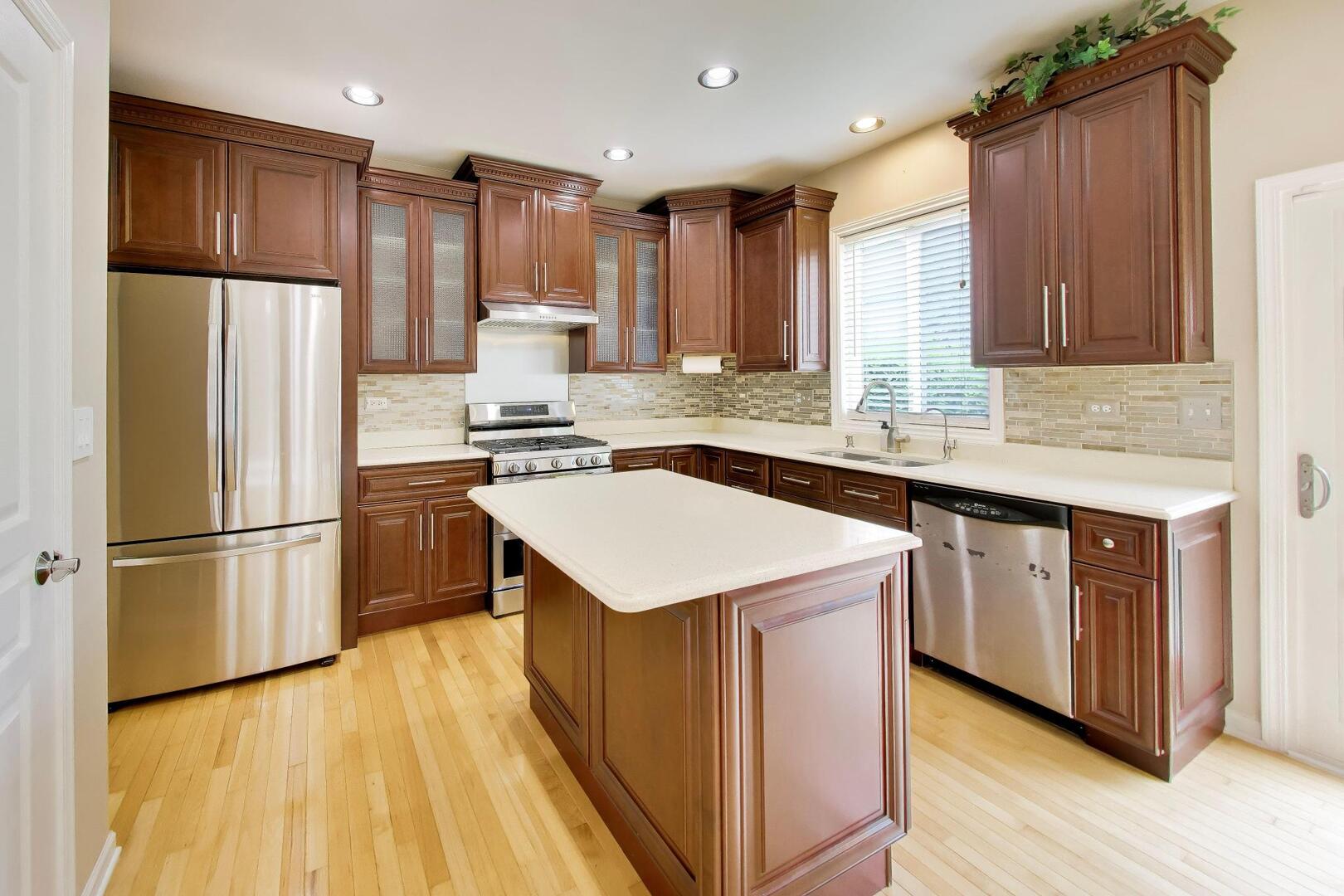 501 Tuscany Drive Property Photo 11