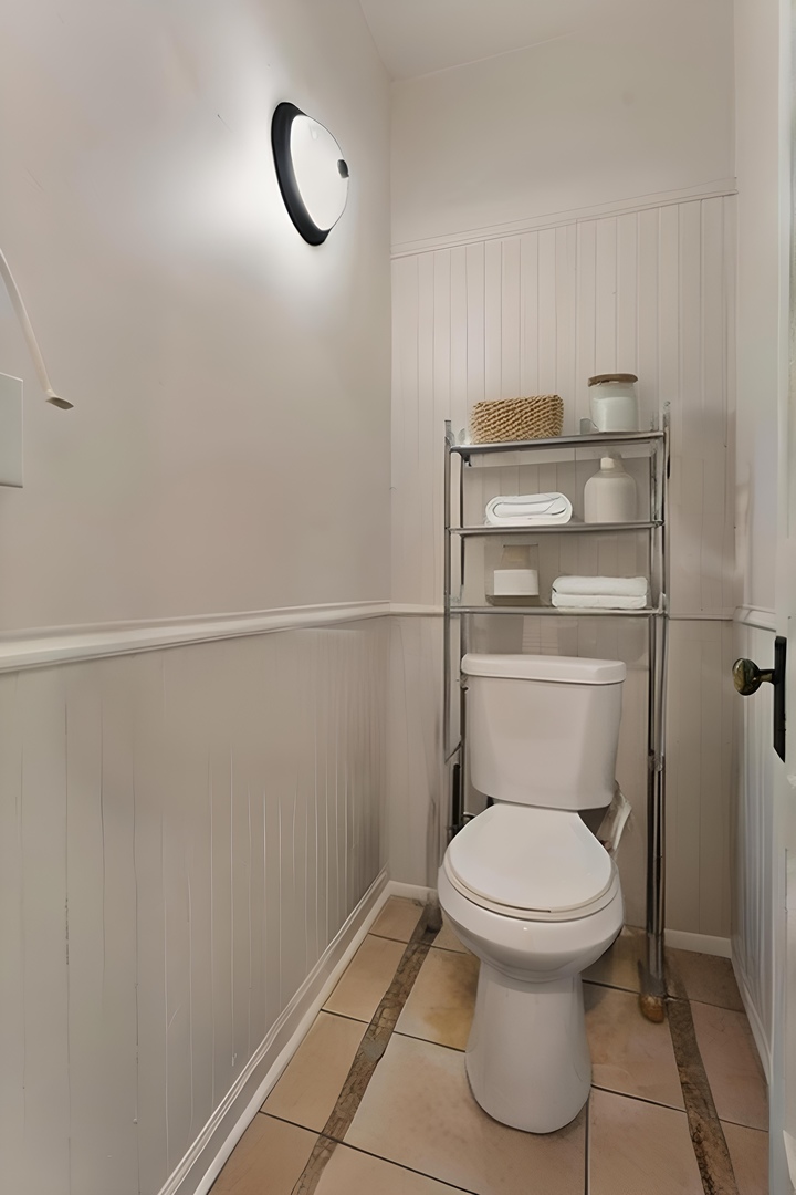 1132 E 44th Street Property Photo 9