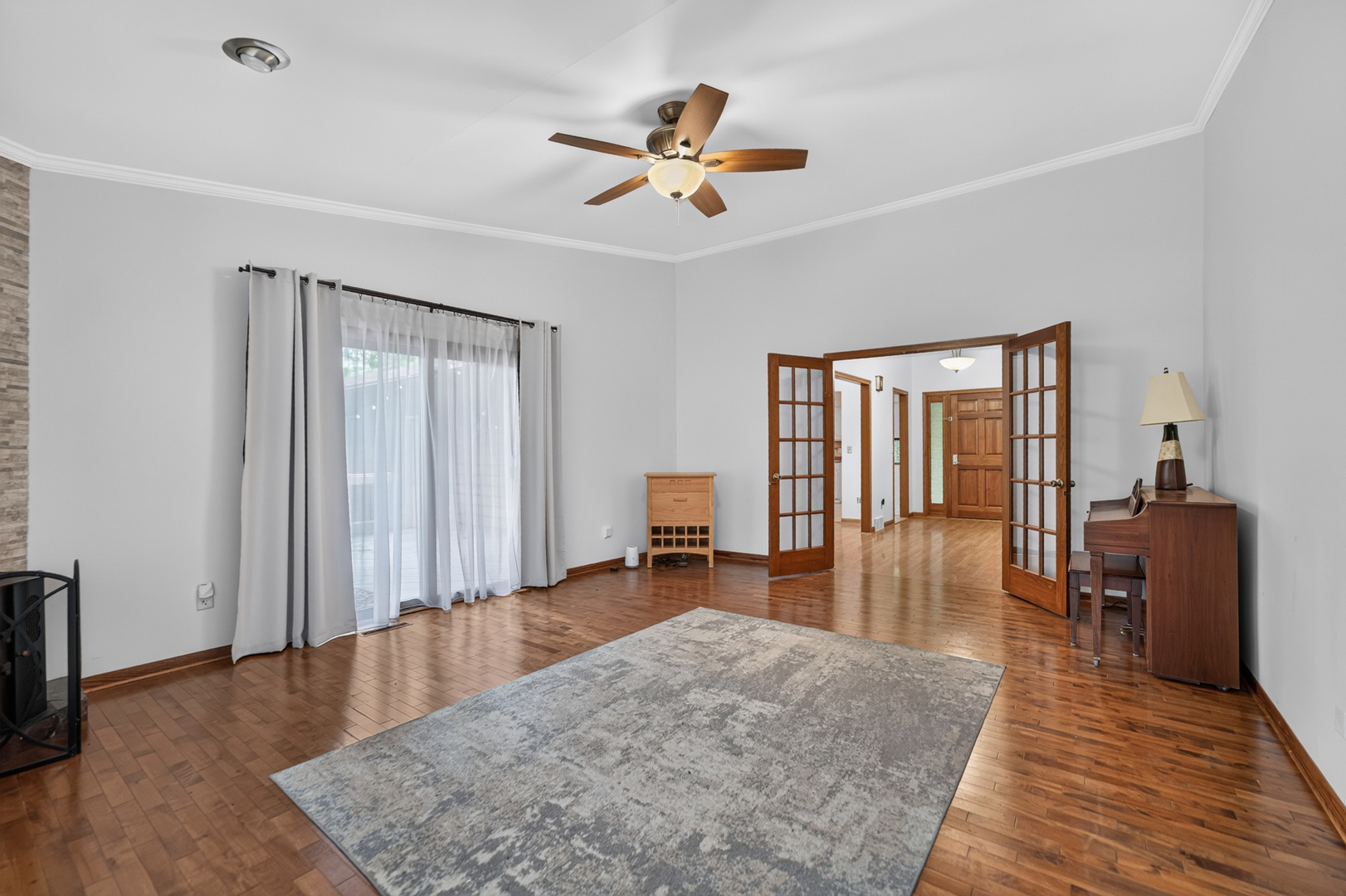 1006 N White Pine Drive Property Photo 10