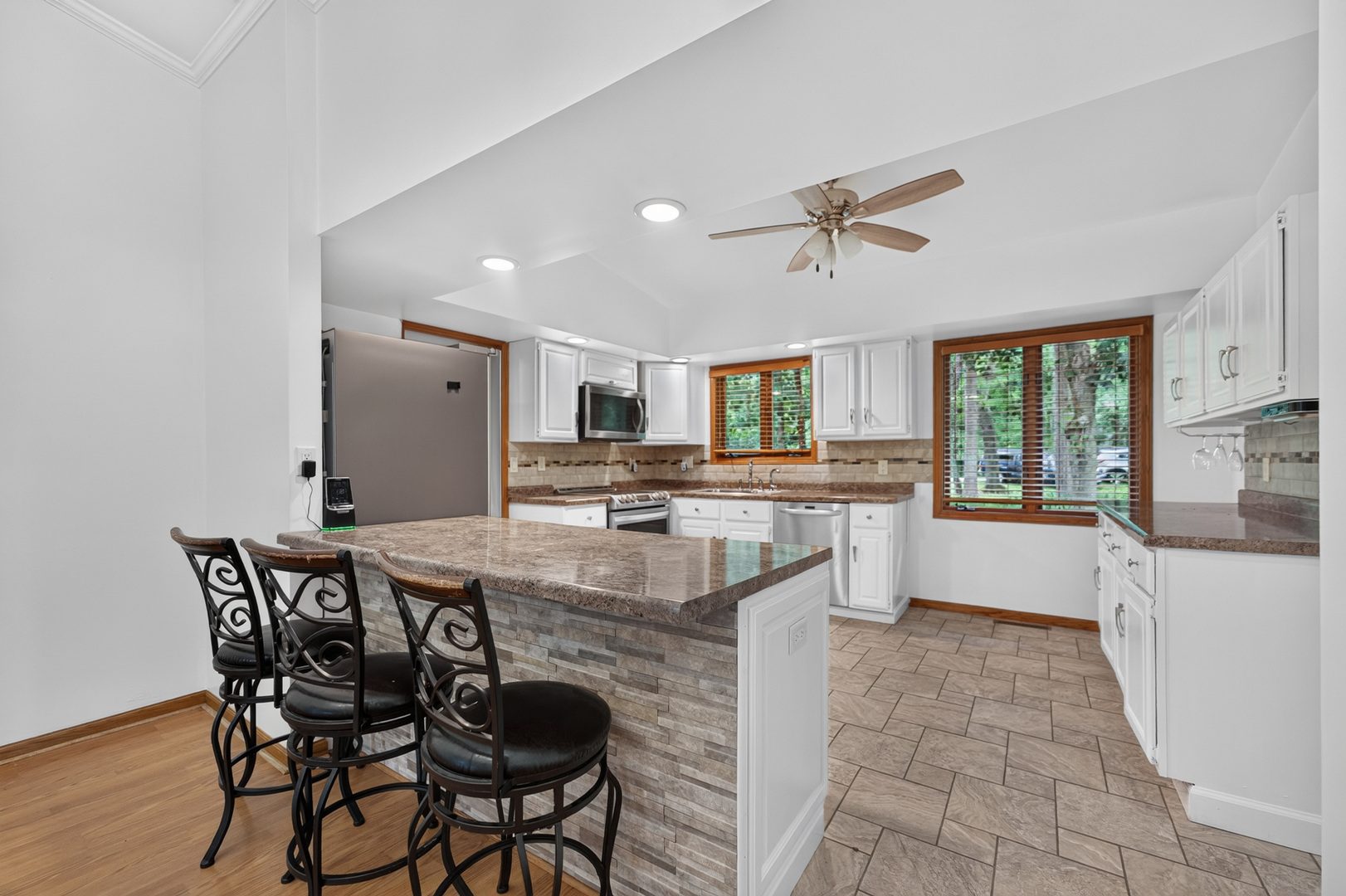 1006 N White Pine Drive Property Photo 13