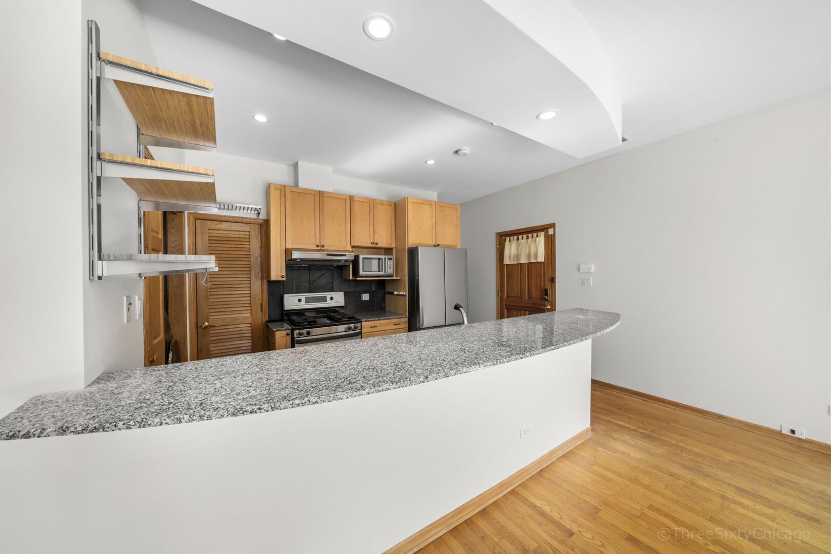 5041 S Dorchester Avenue 2n Property Photo 8