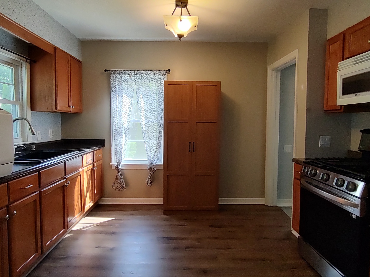 1826 Ohio Parkway Property Photo 12