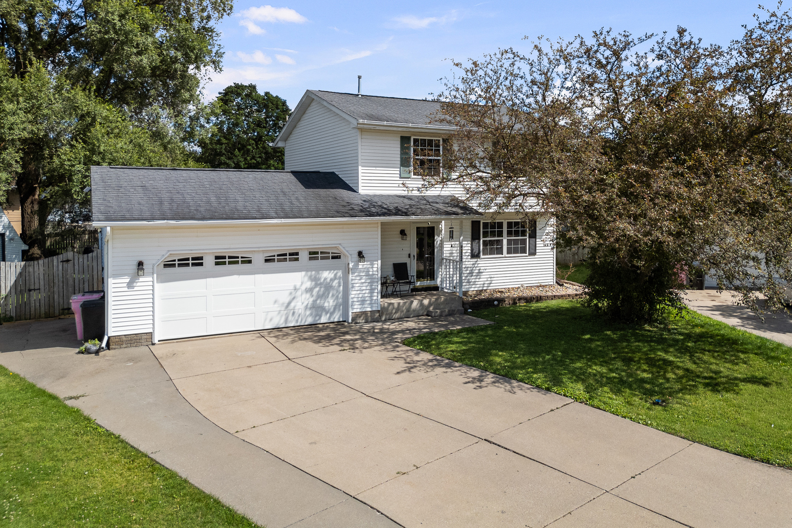 322 Sullivan Drive Property Photo 1