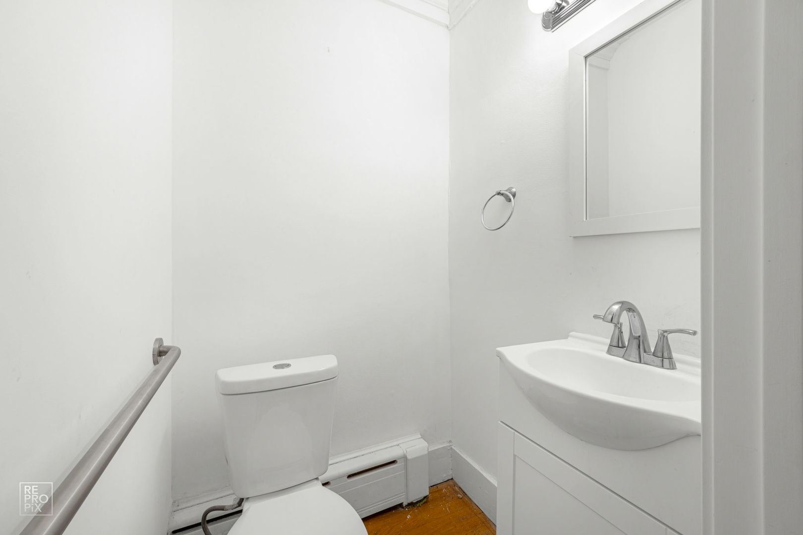 727 N Ridgeland Avenue Property Photo 7