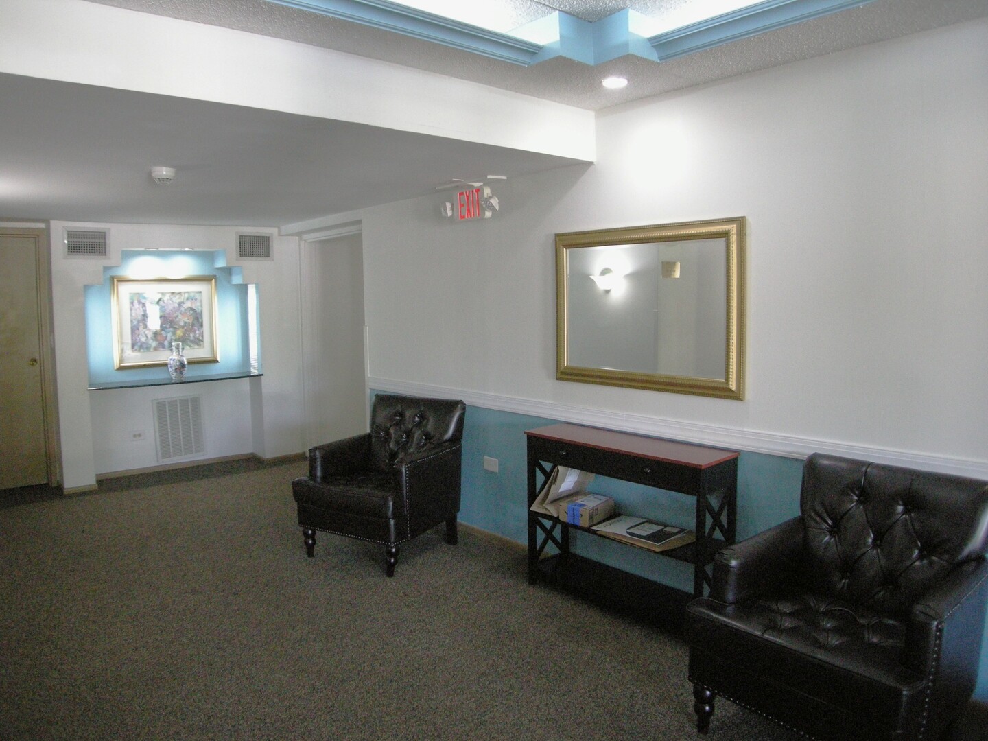 1216 S New Wilke Road 406 Property Photo 3