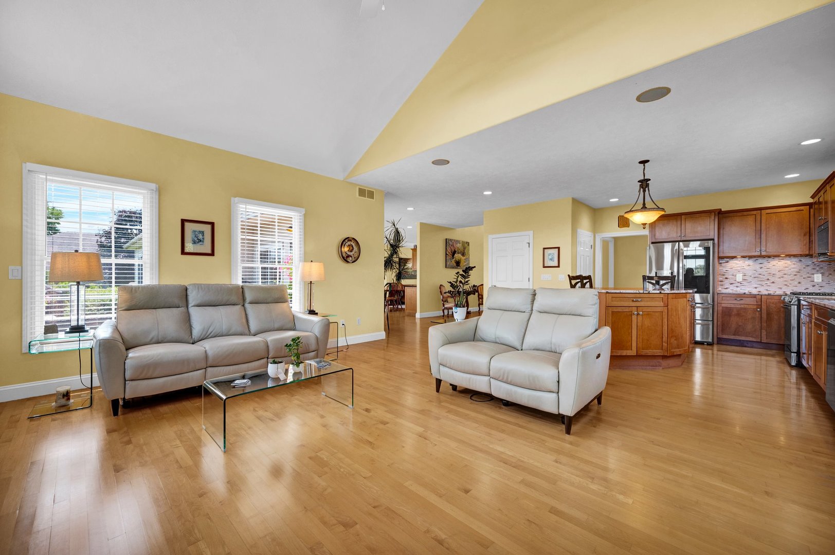 10 Cloverhill Circle Property Photo 8