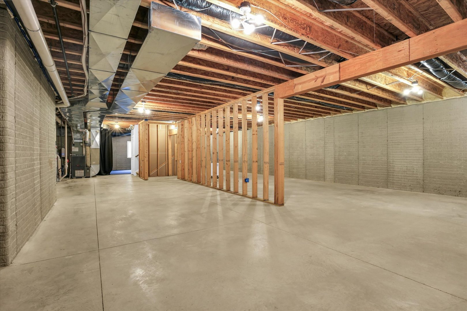 1606 Kassen Avenue Property Photo 34