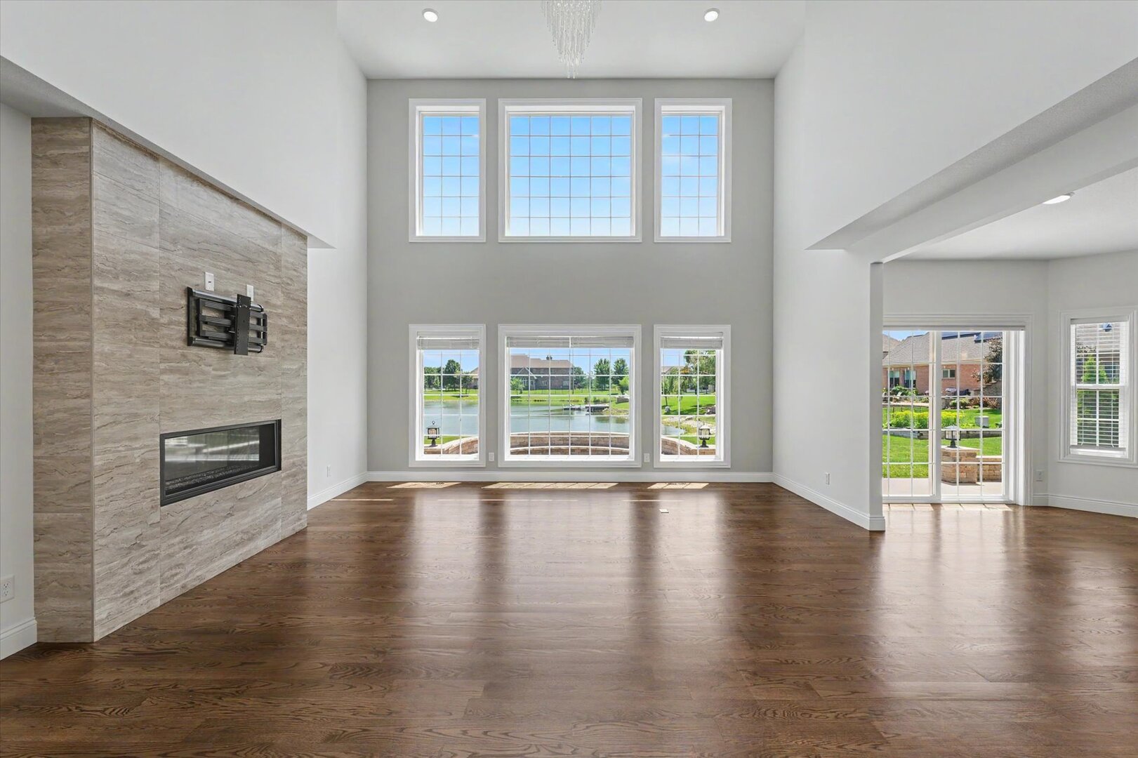 609 Carrera Drive Property Photo 10