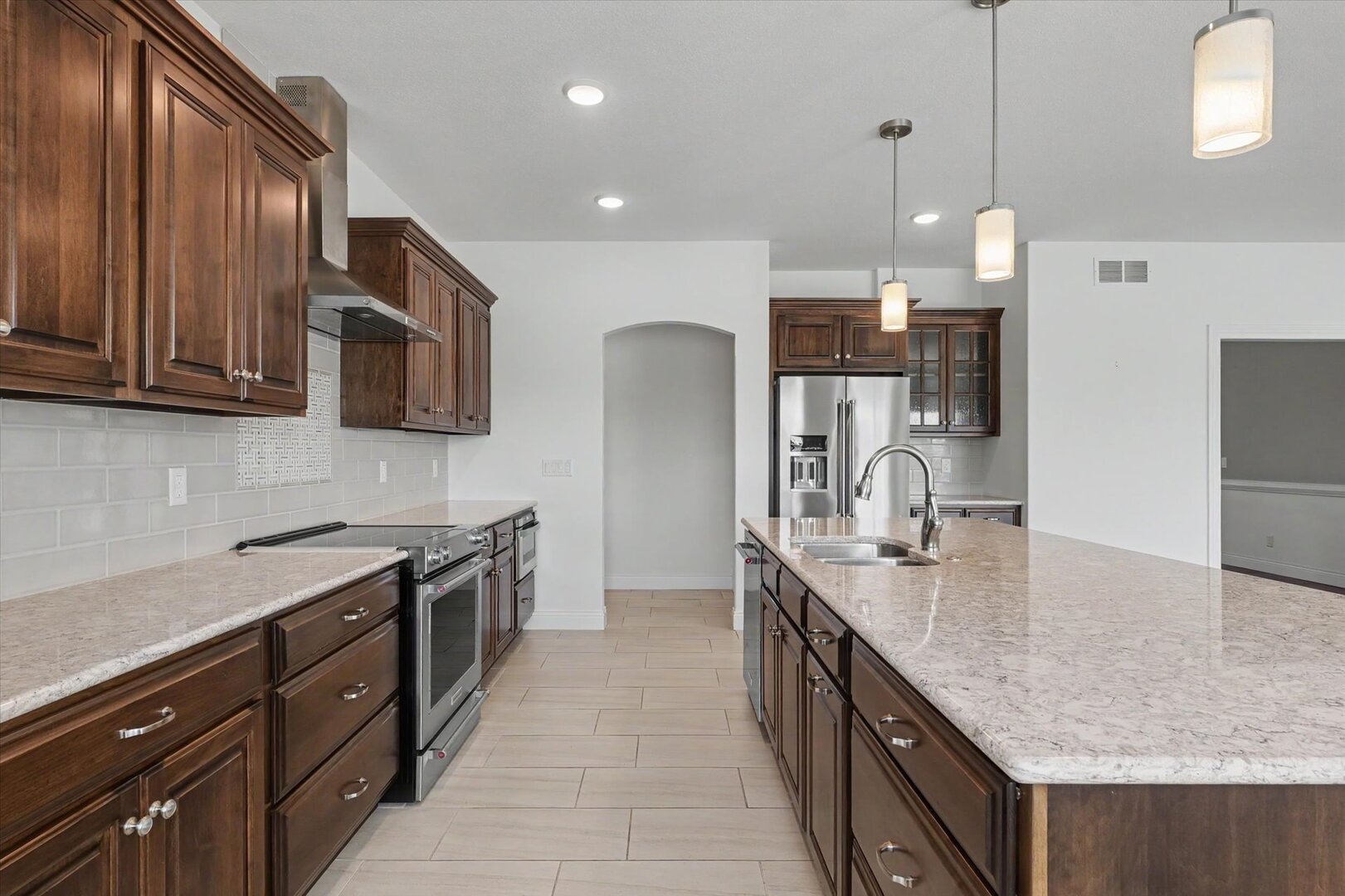 609 Carrera Drive Property Photo 15