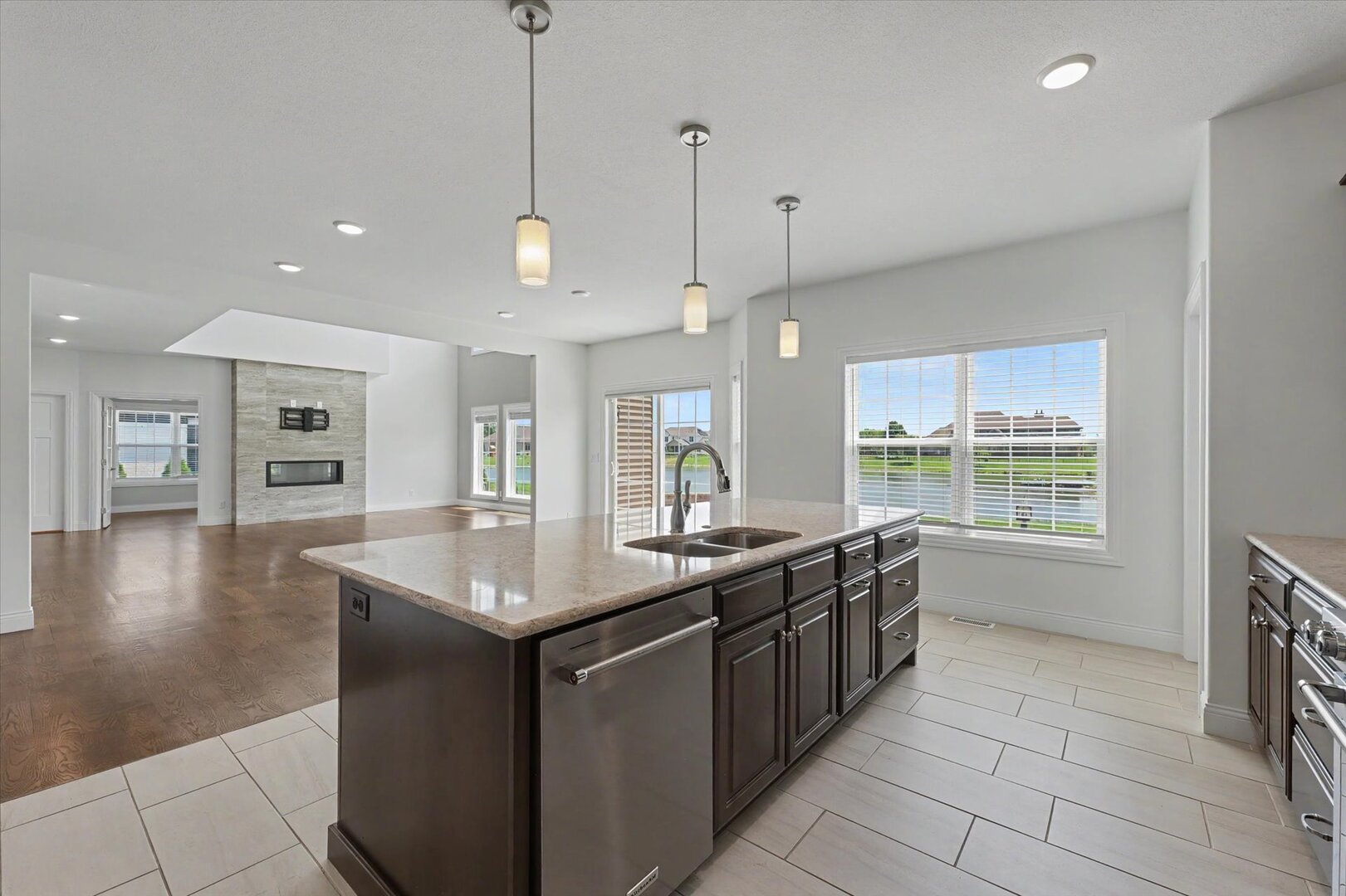 609 Carrera Drive Property Photo 16