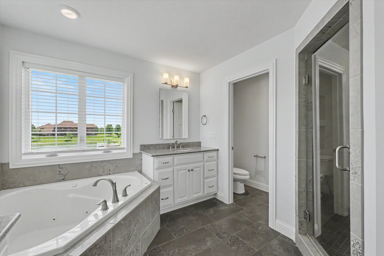 609 Carrera Drive Property Photo 33