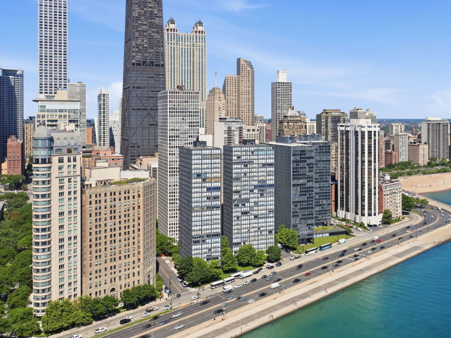 860 N Lake Shore Drive 21K Property Photo 1