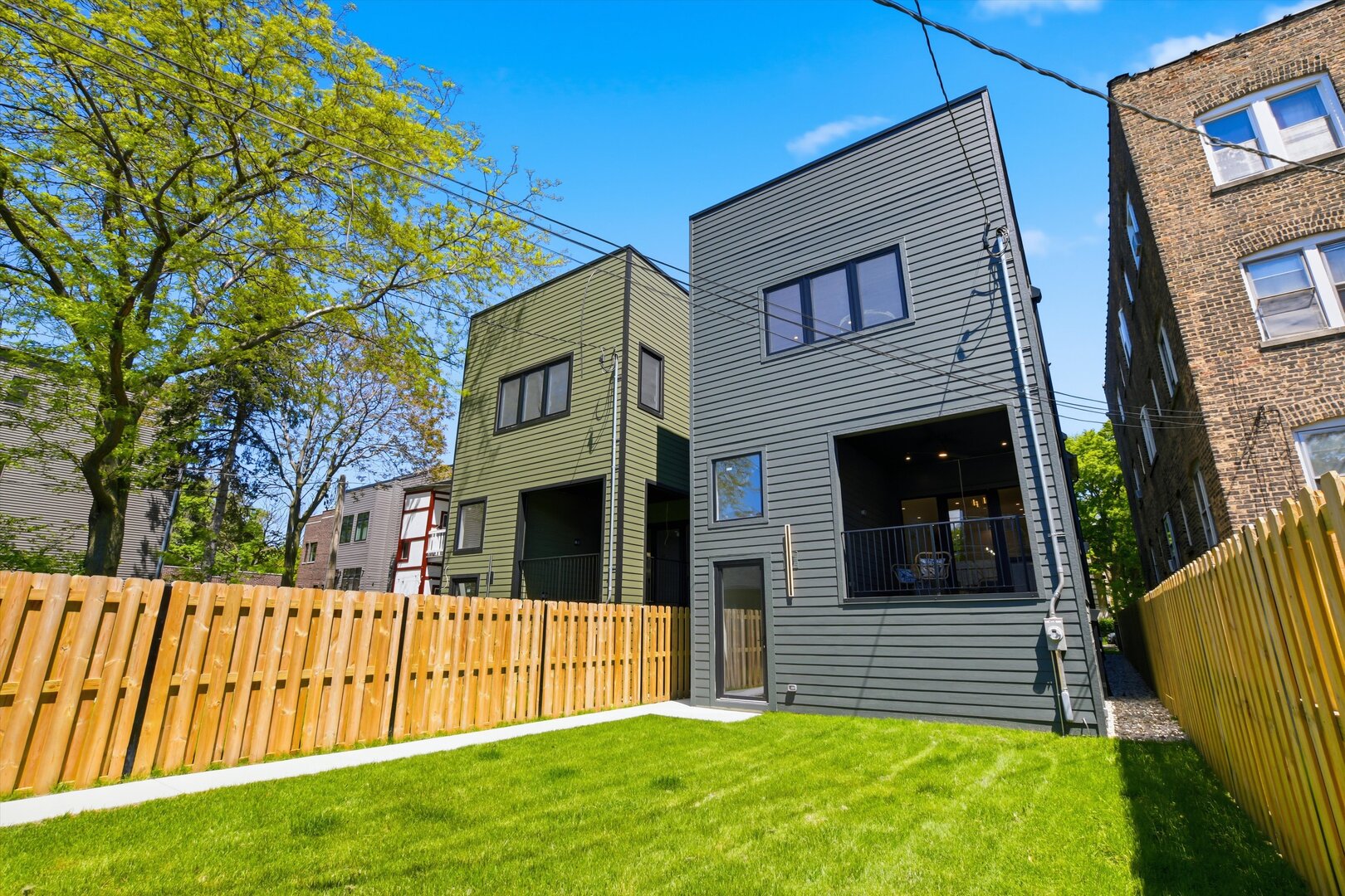 4444 N Greenview Avenue Property Photo 40