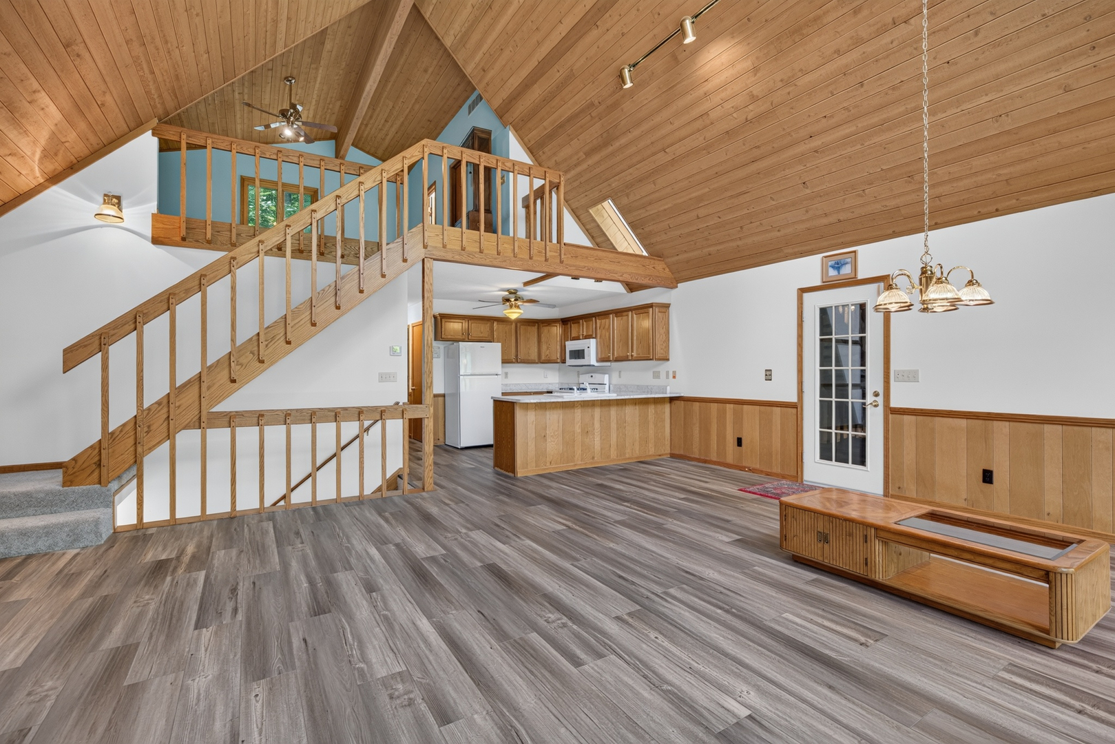 1241 Sunnyslope Drive Property Photo 4