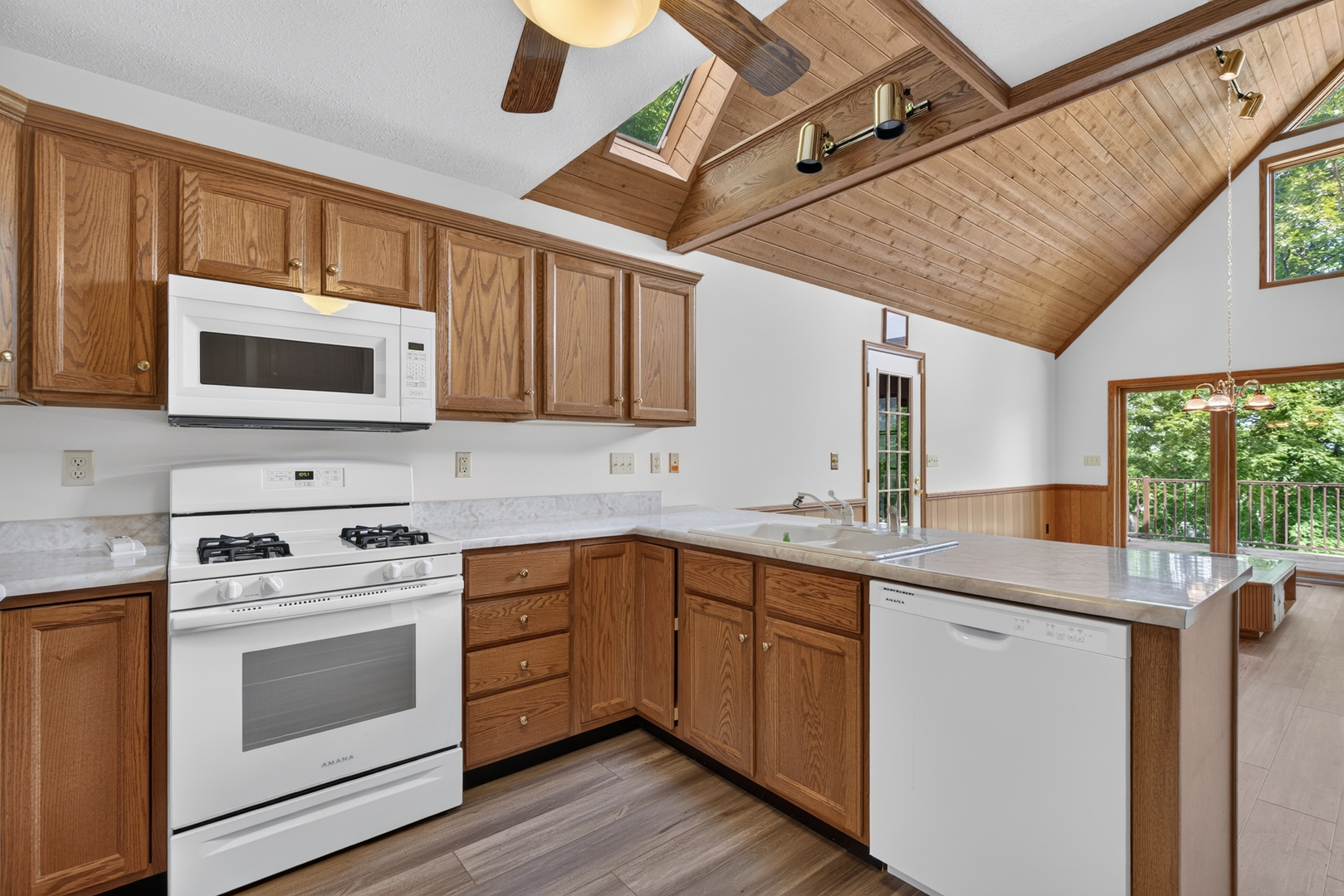 1241 Sunnyslope Drive Property Photo 8