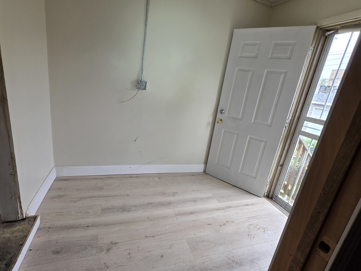 426 N Trumbull Avenue Property Photo 24