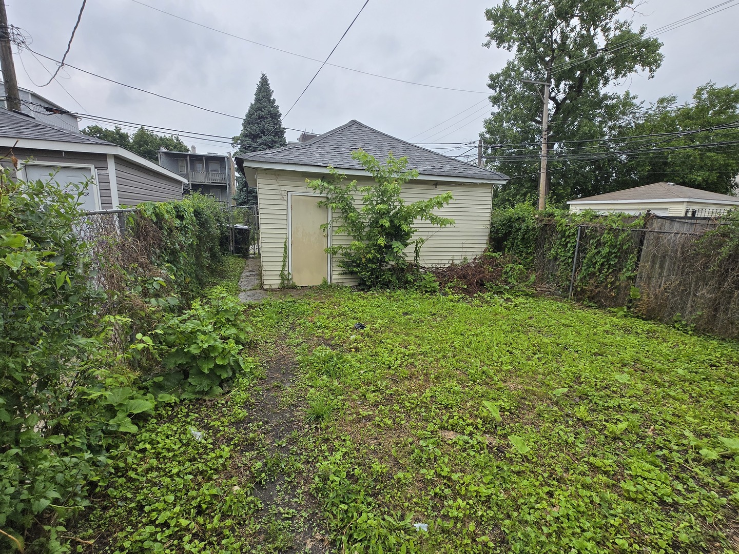 426 N Trumbull Avenue Property Photo 25