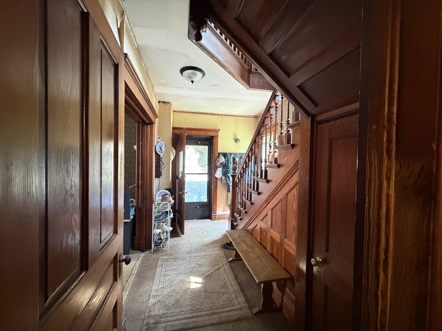 310 Park Avenue Property Photo 2