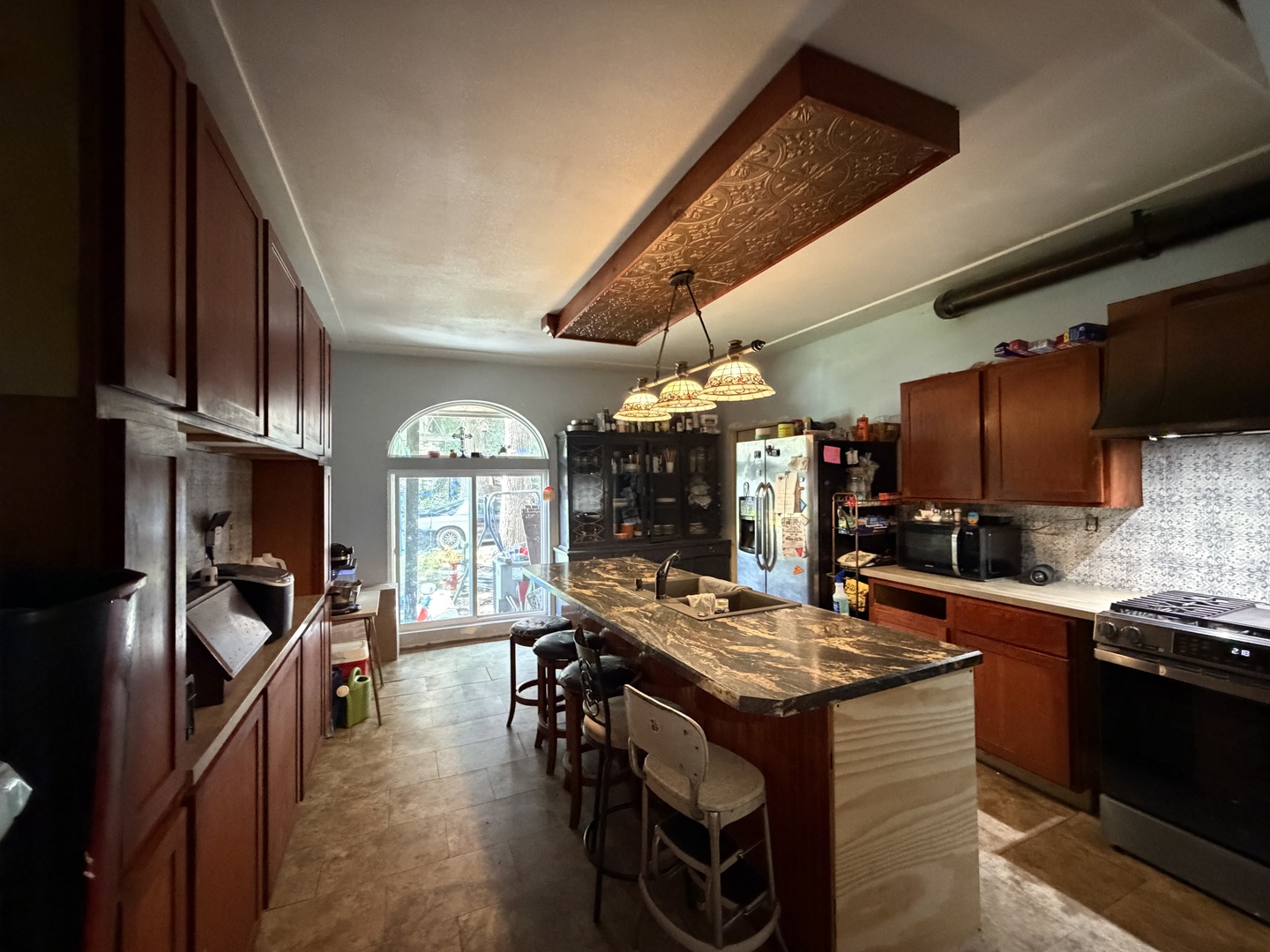 310 Park Avenue Property Photo 6