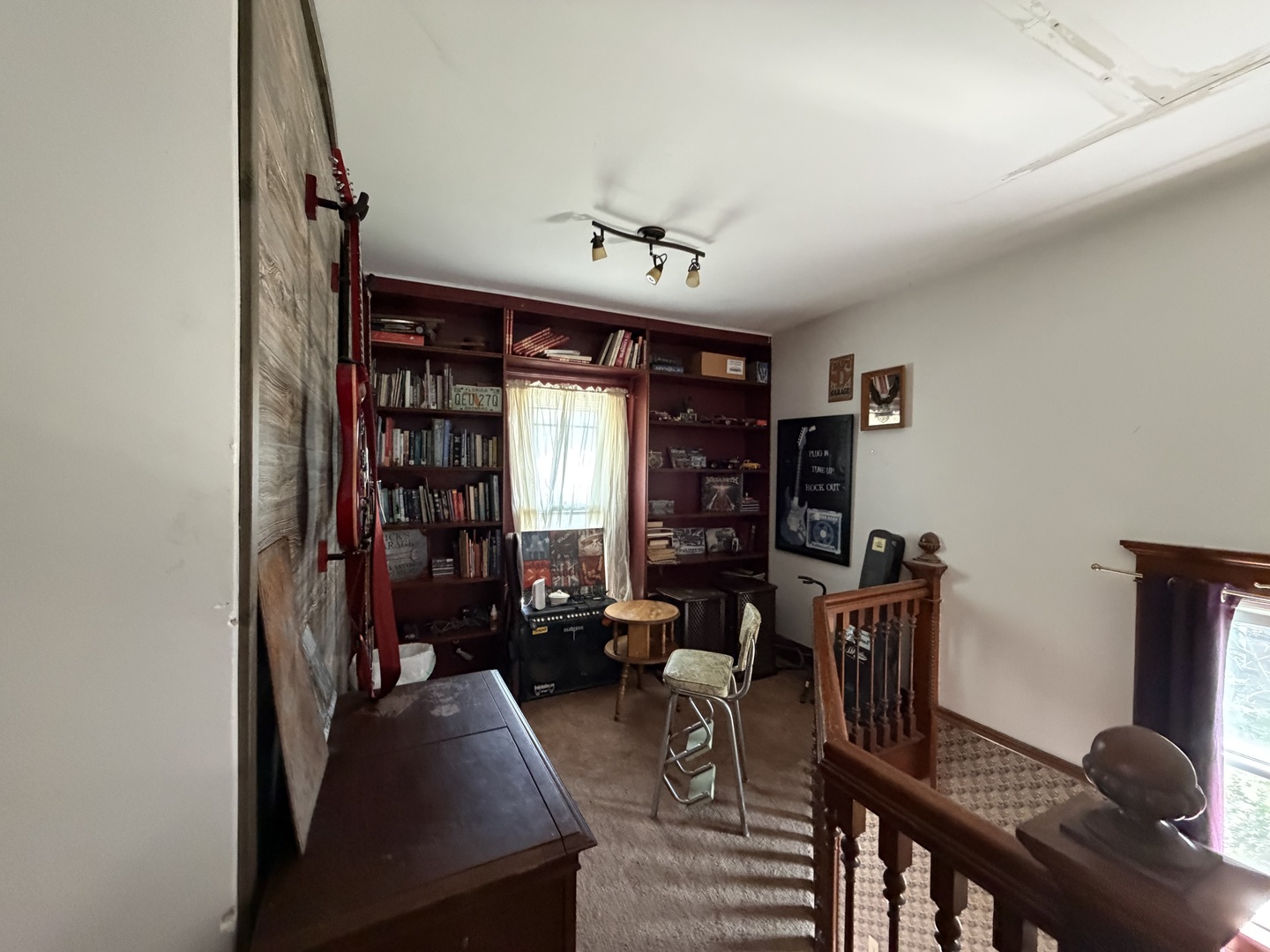 310 Park Avenue Property Photo 11