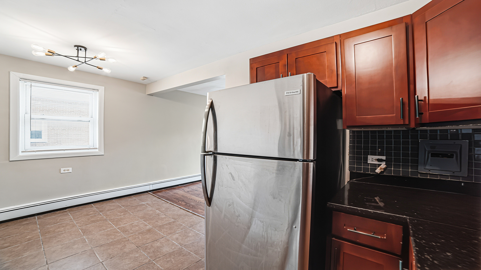 2411 W Balmoral Avenue 3b Property Photo 15